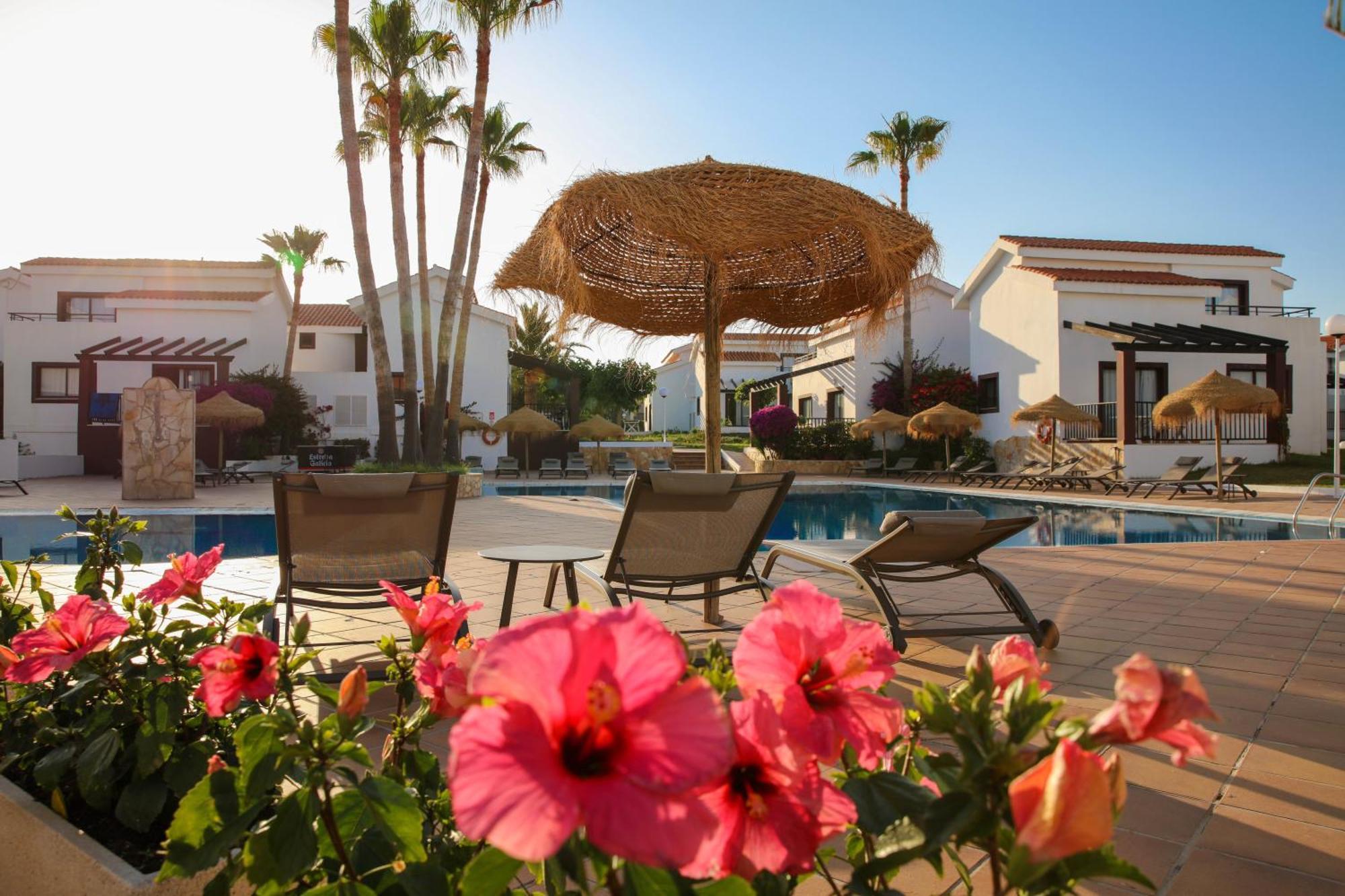 Nuramar Resort&Villas Cala'N Bosch  Exterior foto